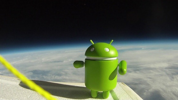 android-in-space