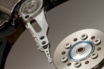 How To: Check Your Hard Drive Health With A Linux LiveCD